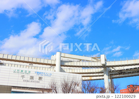 千葉県千葉市、千葉駅の風景 千葉県千葉市、千葉駅の風景 122100029