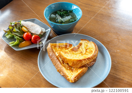 フレンチトーストモーニング 122100591