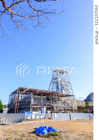 秋晴れを背景に「明治日本の産業革命遺産」 万田坑ステーション(荒尾市) 秋晴れを背景に「明治日本の産業革命遺産」 万田坑ステーション(荒尾市) 122103562