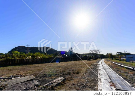 秋晴れを背景に「明治日本の産業革命遺産」 万田坑ステーション(荒尾市) 秋晴れを背景に「明治日本の産業革命遺産」 万田坑ステーション(荒尾市) 122103957