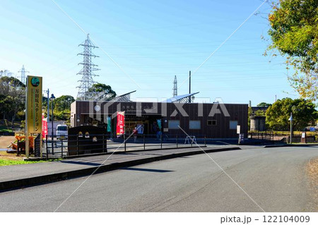 秋晴れを背景に「明治日本の産業革命遺産」風景 万田坑ステーション(荒尾市) 秋晴れを背景に「明治日本の産業革命遺産」風景 万田坑ステーション(荒尾市) 122104009