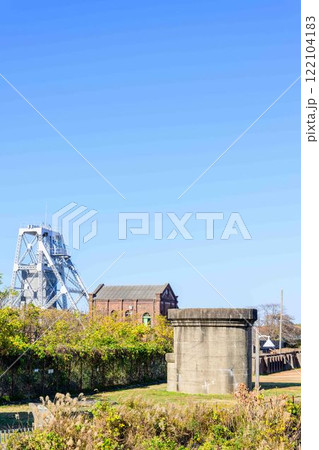 秋晴れを背景に「明治日本の産業革命遺産」周辺風景　万田坑ステーション(荒尾市) 122104183
