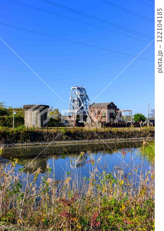秋晴れを背景に「明治日本の産業革命遺産」周辺風景　万田坑ステーション(荒尾市) 122104185