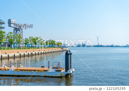 神奈川県横浜市 新港ふ頭客船ターミナルの風景 神奈川県横浜市 新港ふ頭客船ターミナルの風景 122105295