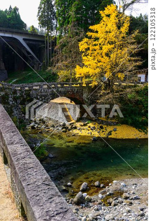 恋人の聖地｢ハートが出来る石橋｣　　二俣橋(美里町) 122105318