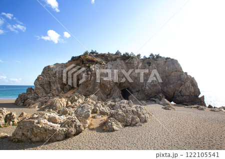 渥美半島の観光スポット日出の石門 岸の石門 (愛知県田原市) 渥美半島の観光スポット日出の石門 岸の石門 (愛知県田原市) 122105541