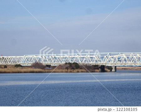 1月の水辺 122108105