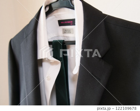 黒スーツ　アウター　素材　文字入れ 122109678