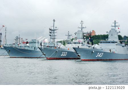 warships in the bay of Vladivostok warships in the bay of Vladivostok 122113020
