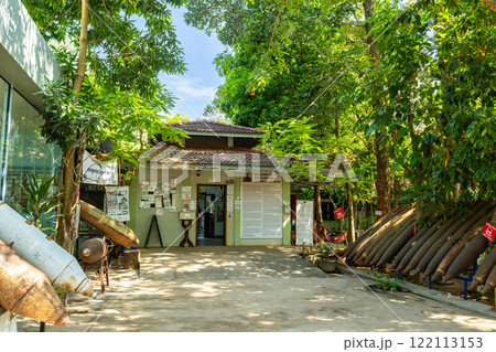 カンボジア　アキ・ラー地雷博物館 122113153