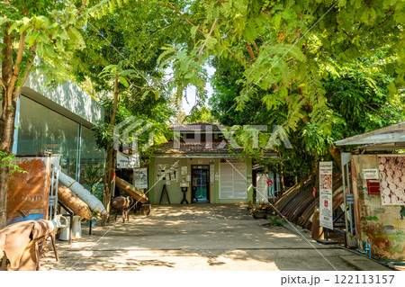 カンボジア　アキ・ラー地雷博物館 122113157