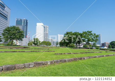 神奈川県横浜市　象の鼻パークからの風景 122114852