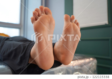 process of foot care in a beauty salon process of foot care in a beauty salon 122115338