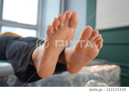process of foot care in a beauty salon process of foot care in a beauty salon 122115339