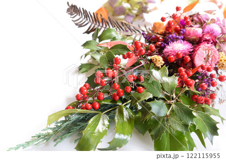 南天とドライフラワーの花束 122115955