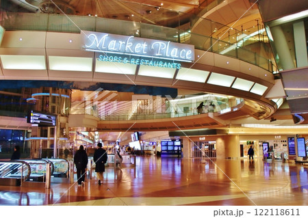 東京国際空港（羽田空港）第2ターミナル Market Place 122118611