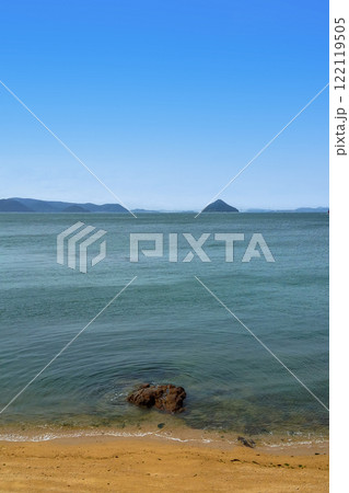 直島から瀬戸大橋と大槌島 122119505