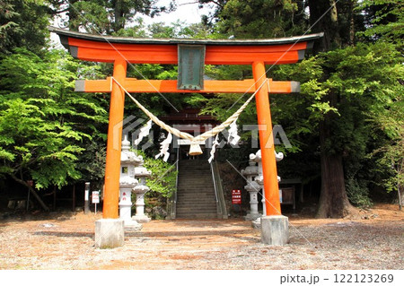 2011年5月の矢板木幡神社の鳥居 122123269
