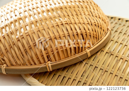 裏返しの竹ザル 122123736