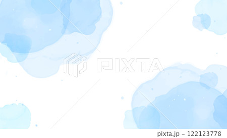 青色の水彩絵の具のにじみをいかした抽象的な背景イラスト　アスペクト比16：9バージョン 122123778