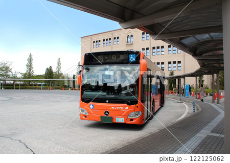 関西学院神戸三田キャンパスのバス停 関西学院神戸三田キャンパスのバス停 122125062