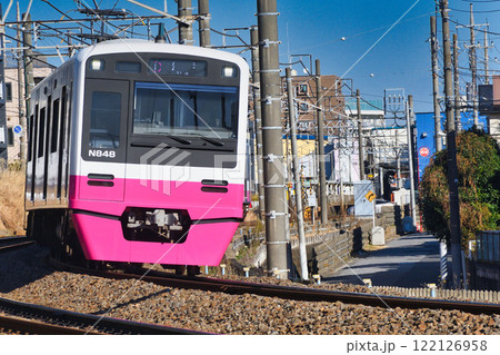 新京成電鉄　先頭車両ロゴなし（2025年1月18日撮影） 122126958