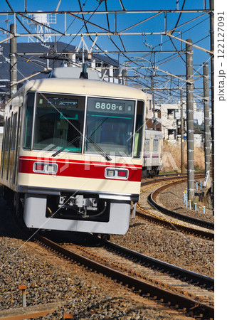 新京成電鉄 先頭車両ロゴなし(2025年1月18日撮影) 新京成電鉄 先頭車両ロゴなし(2025年1月18日撮影) 122127091