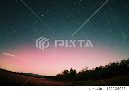 2024年10月11日に北海道に出現した低緯度オーロラ 2024年10月11日に北海道に出現した低緯度オーロラ 122129035