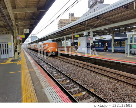 島根県　JR松江駅　特急やくも 122132692