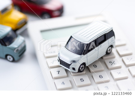 自動車と電卓 自動車と電卓 122133460