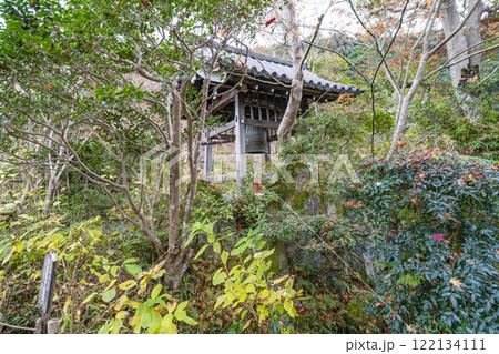 浄瑠璃寺　鐘楼 122134111