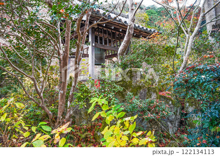 浄瑠璃寺　鐘楼 122134113