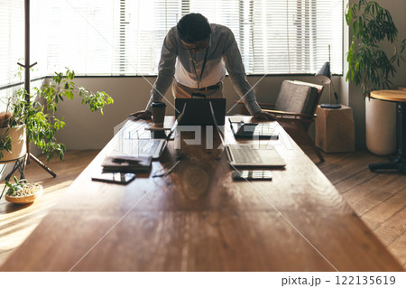 ビジネスのシーン 122135619