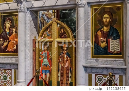 Belgrade, Serbia- 10162024: The Temple Of Saint Sava indoor interior, people pray in an Orthodox church, frescoes on the ceilings and walls of the church 122138425