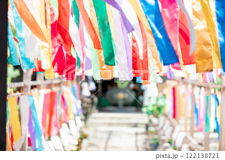 香勝寺（ききょう寺）のカラフルな如来旗 122138721