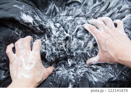 ダウンジャケットを手洗いする 122141878