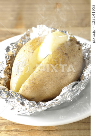 熱々ホクホクじゃがバター 熱々ホクホクじゃがバター 122141958
