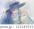 青い帽子のレディ　青のつばひろの帽子　若い女性 122143515