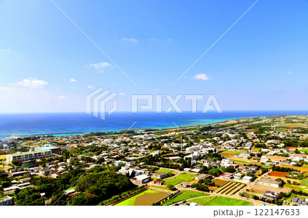 伊江島 川平周辺を望む(沖縄県伊江村)【2024.10】 122147633