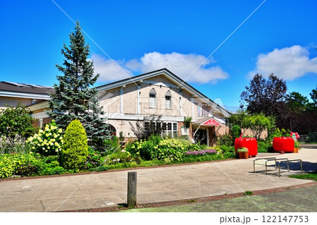 えこりん村 ウエルカムセンターの景観　(北海道恵庭市) 122147753