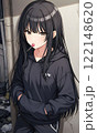 路地裏で佇む少女「Girl Standing in an Alleyway」 122148620
