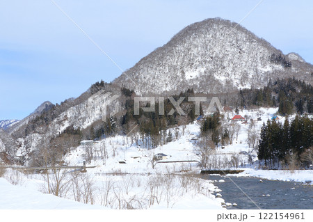 信州小谷村 冬の山里 122154961