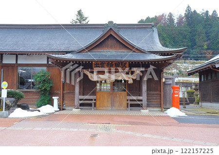 雪が残る木次線 出雲横田駅 雪が残る木次線 出雲横田駅 122157225
