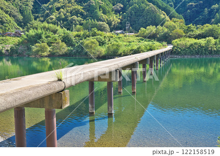 【三里沈下橋 (四万十川)】 高知県四万十市三里 122158519