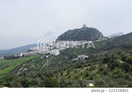 スペイン・アンダルシア地方、サアラ・デ・ラ・シエラ スペイン・アンダルシア地方、サアラ・デ・ラ・シエラ 122158801