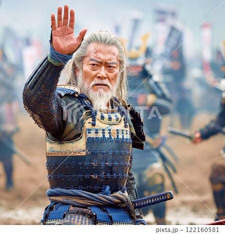 戦いを制止する侍 122160581