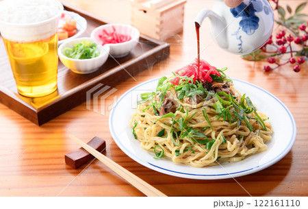 ネギ塩焼きそば 醤油味 ( 葱を無駄にしないアイデアやきそば ) ネギ塩焼きそば 醤油味 ( 葱を無駄にしないアイデアやきそば ) 122161110