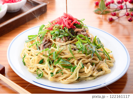 ネギ塩焼きそば 醤油味 ( 葱を無駄にしないアイデアやきそば ) ネギ塩焼きそば 醤油味 ( 葱を無駄にしないアイデアやきそば ) 122161117