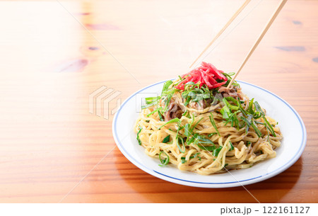 ネギ塩焼きそば 醤油味 （ 葱を無駄にしないアイデアやきそば ） 122161127