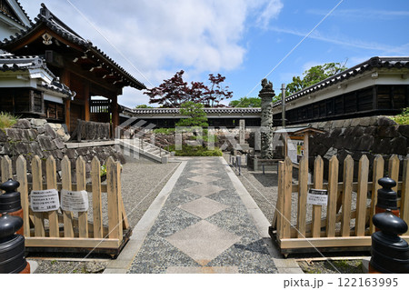 山城国「勝竜寺城」勝竜寺城公園の様子 122163995